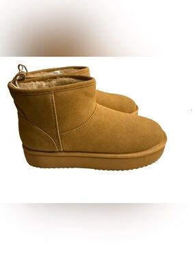 AE American Eagle The Hangout Platform Booties Chestnut Brown Size 8 (NWT)